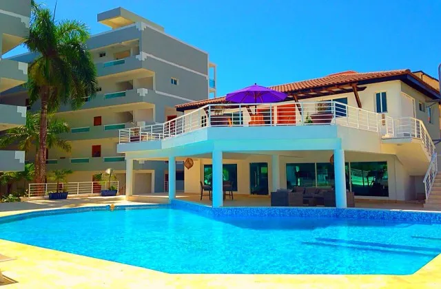 Vista Marina Residence Boca Chica piscina 2